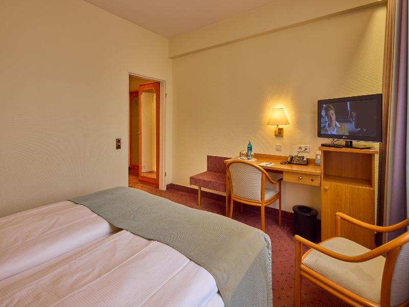 Trip Inn Hotel Esplanade image