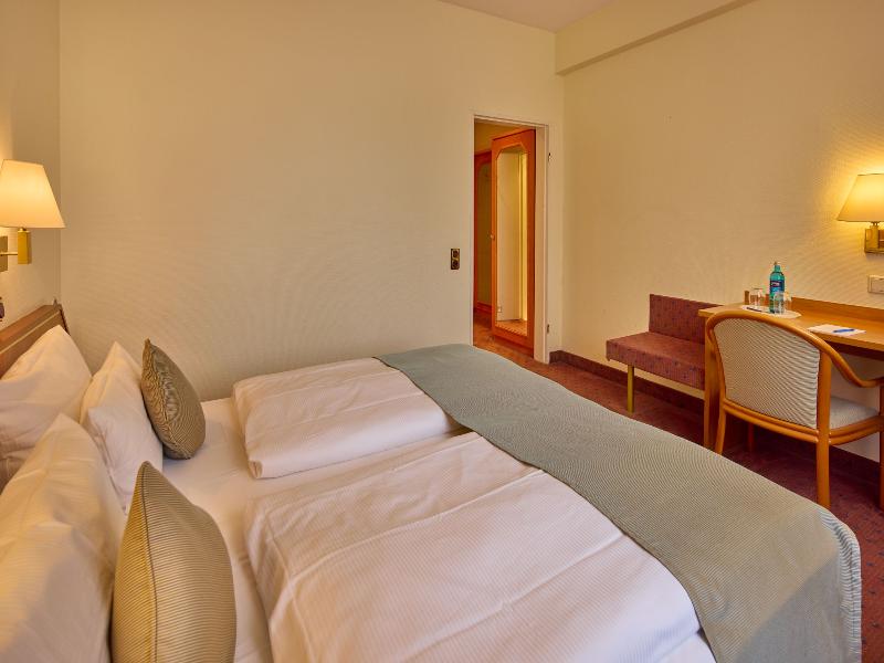 Trip Inn Hotel Esplanade image
