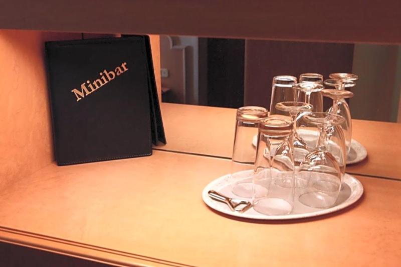Hotel Ambiente image