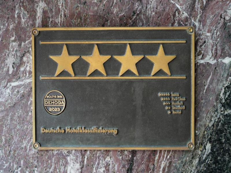 Hotel Bayerischer Hof image