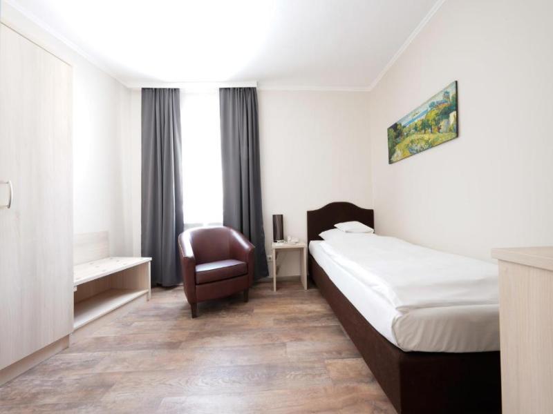 Hotel Bayerischer Hof image