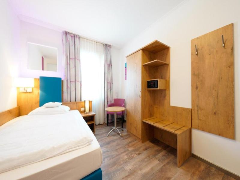 Hotel Bayerischer Hof image