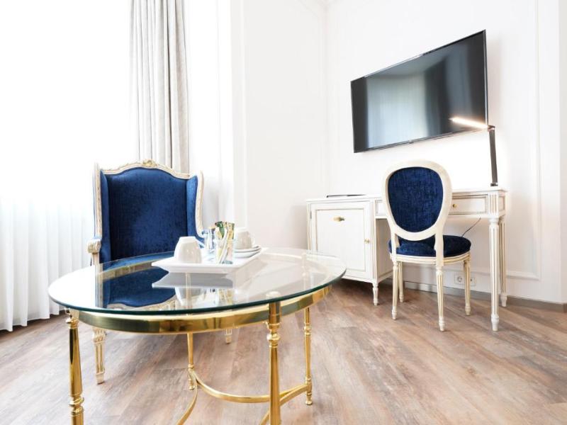 Hotel Bayerischer Hof image