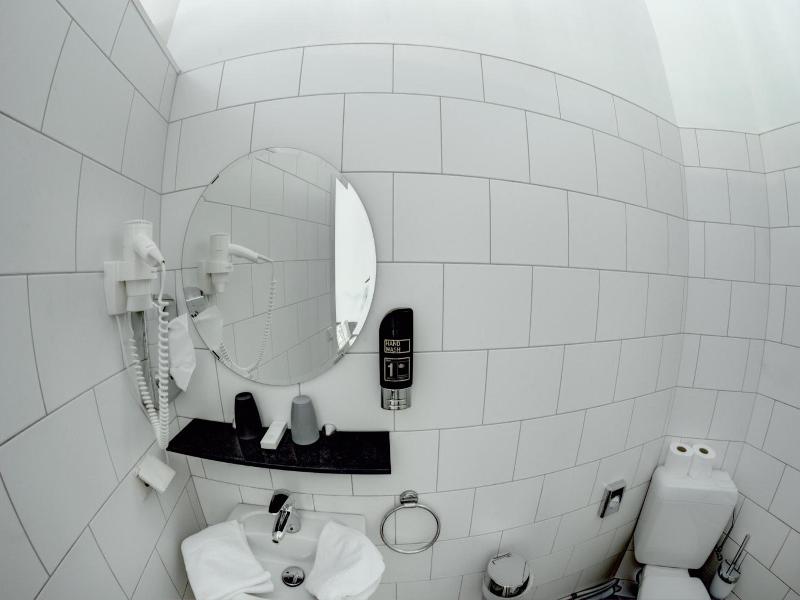 Urban Dreams Bed And Breakfast image