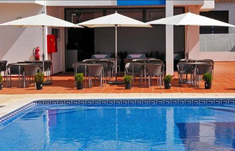 Vicentina Hotel image