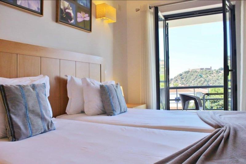 Vicentina Hotel image