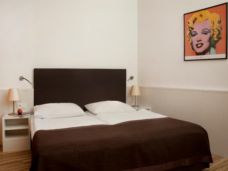 Hotel Zipser image
