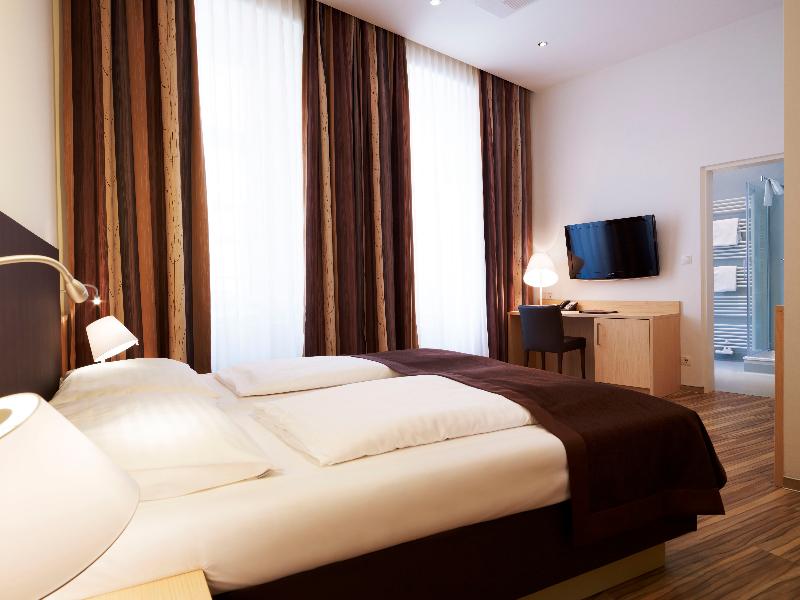 Hotel Zipser image