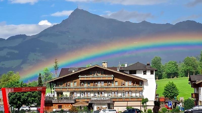 Sport- Und Familienhotel Klausen image