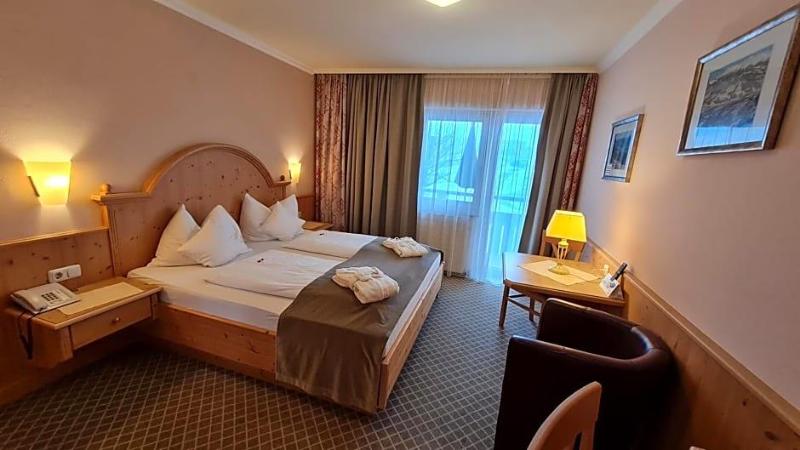 Sport- Und Familienhotel Klausen image