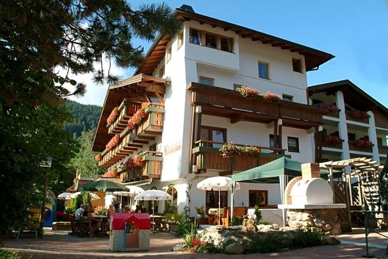Sport- Und Familienhotel Klausen image