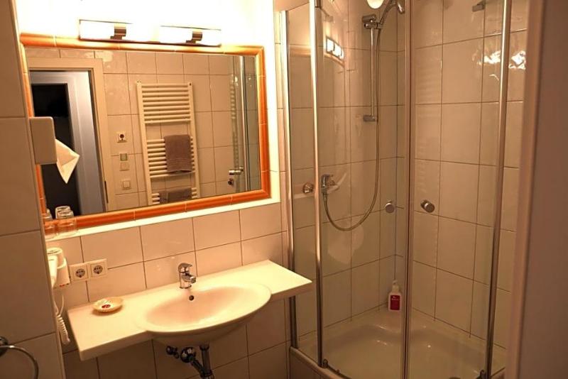 Sport- Und Familienhotel Klausen image