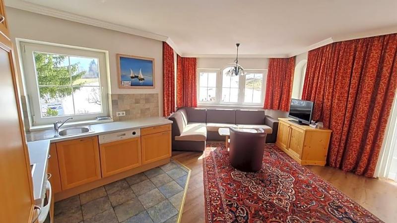 Sport- Und Familienhotel Klausen image