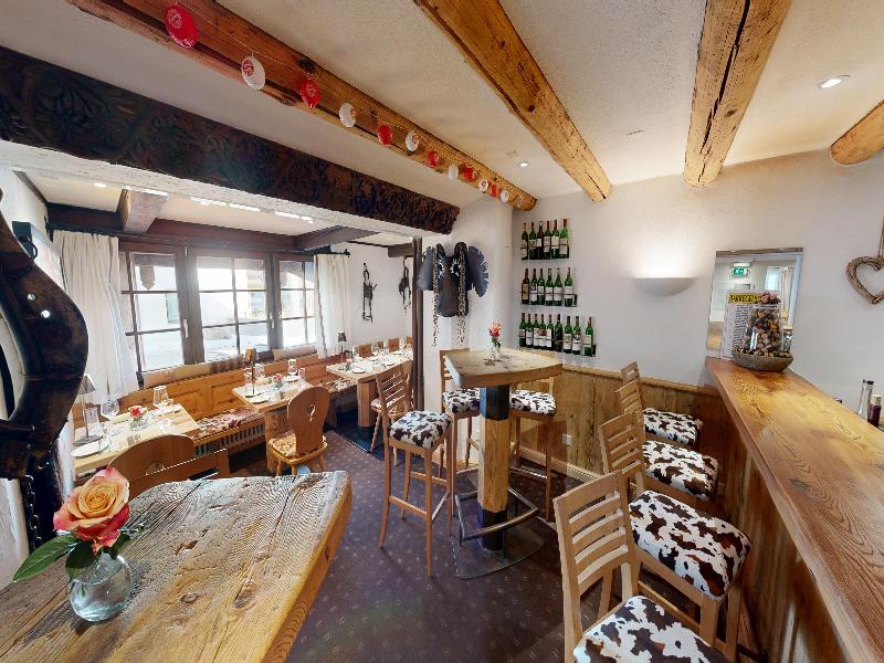 Schweizerhaus Swiss Quality Hotel image