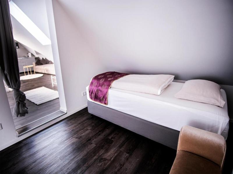 Hotel Guter Hirte image