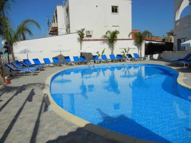 Tsialis Hotel Apts image