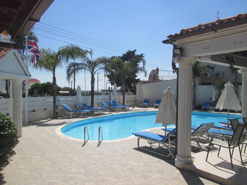 Tsialis Hotel Apts image