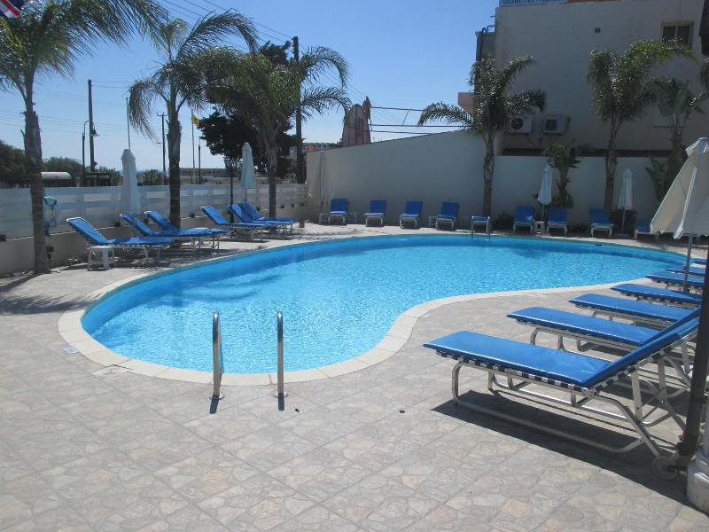Tsialis Hotel Apts image