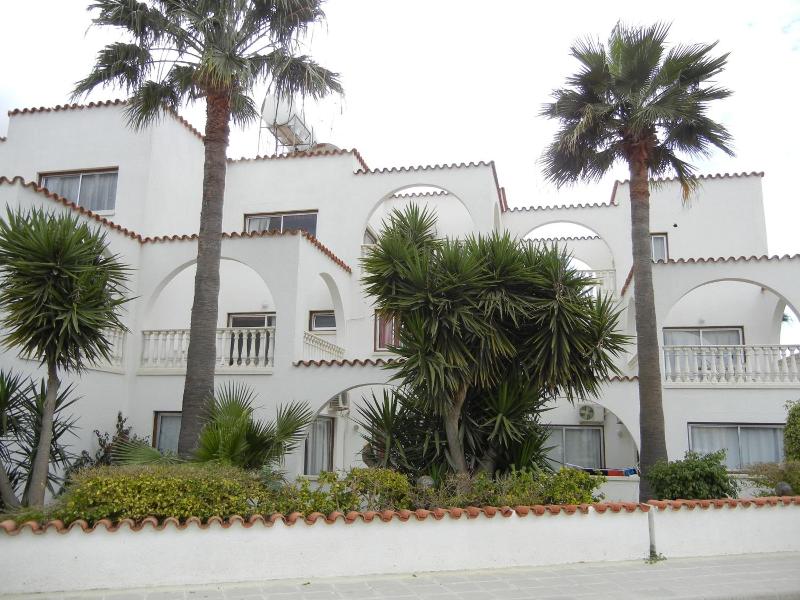 Tsialis Hotel Apts image