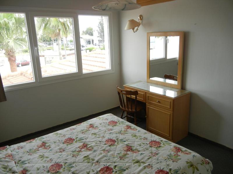Tsialis Hotel Apts image
