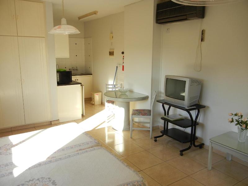 Tsialis Hotel Apts image