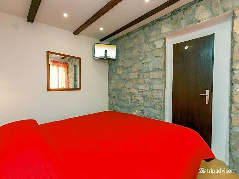 Garden Apartment Hotel image