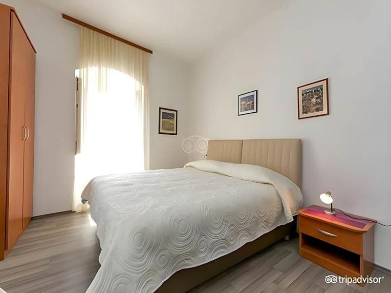 Garden Apartment Hotel image