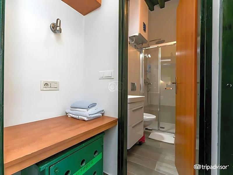 Garden Apartment Hotel image