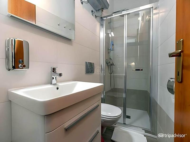 Garden Apartment Hotel image