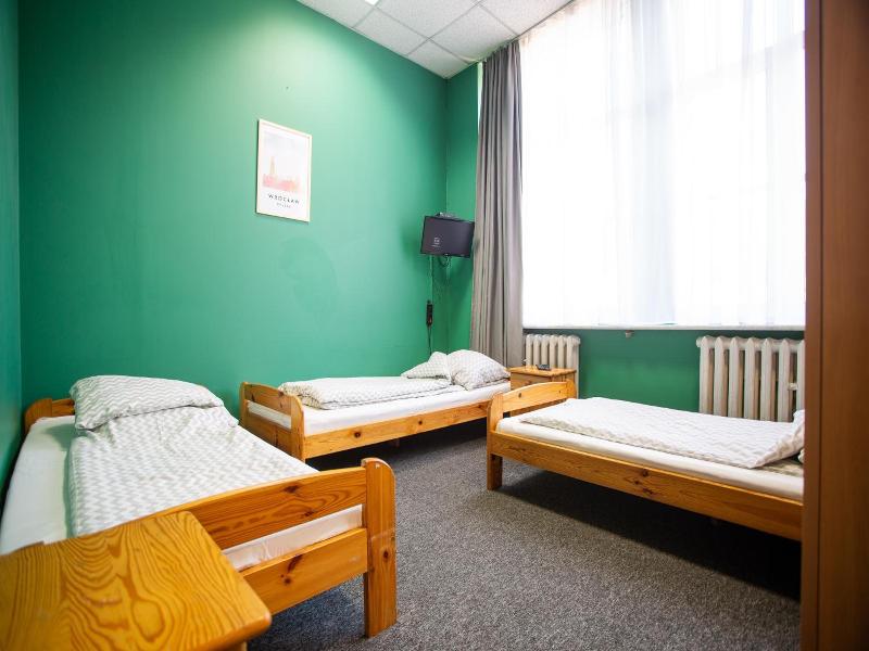 Moon Hostel Wroclaw image
