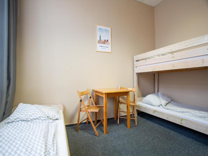 Moon Hostel Wroclaw image
