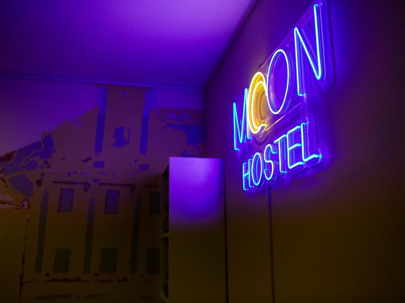 Moon Hostel Wroclaw image