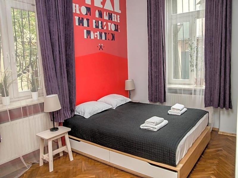 Red Kurka Apartments image