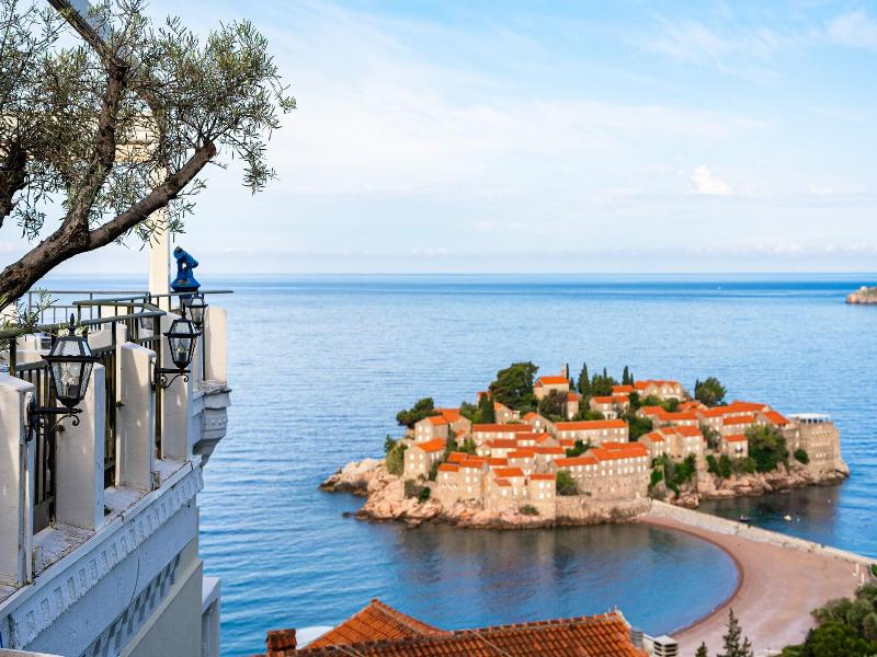 Hotel Adrovic image
