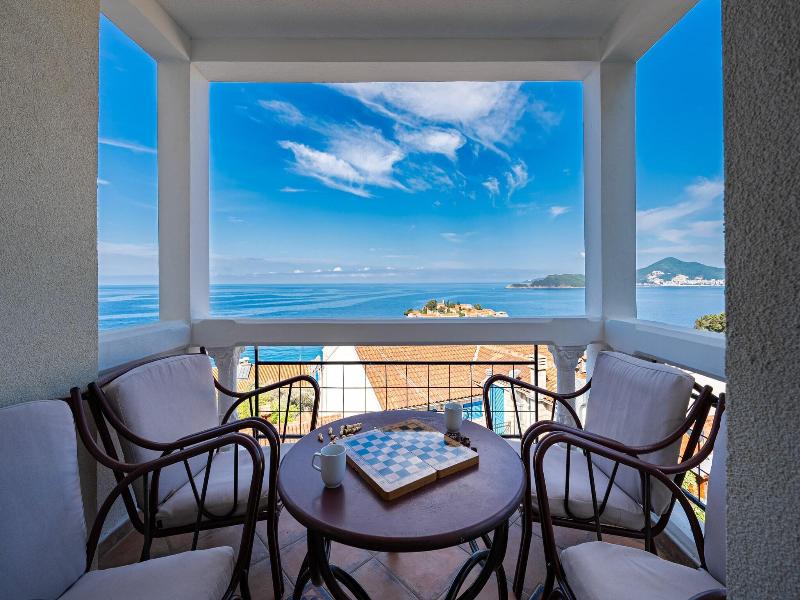 Hotel Adrovic image