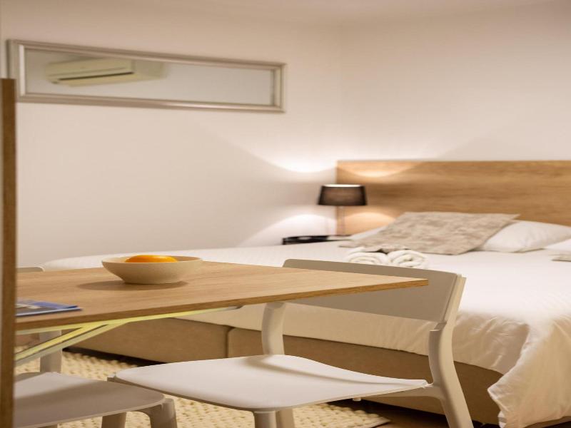 Rooms & Apartments Buble image