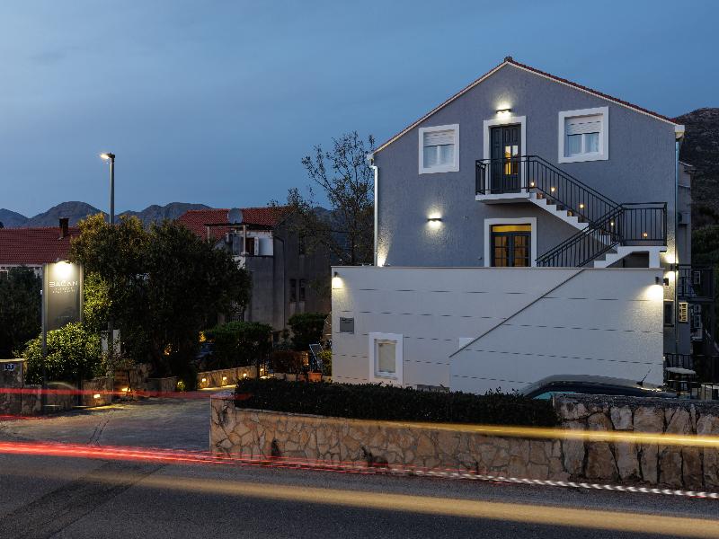 Bacan Serviced Apartments image