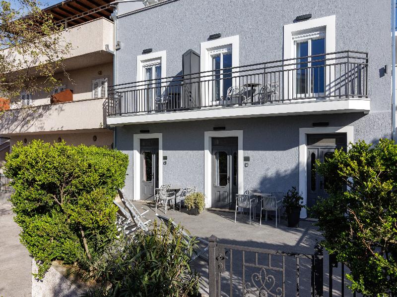 Bacan Serviced Apartments image