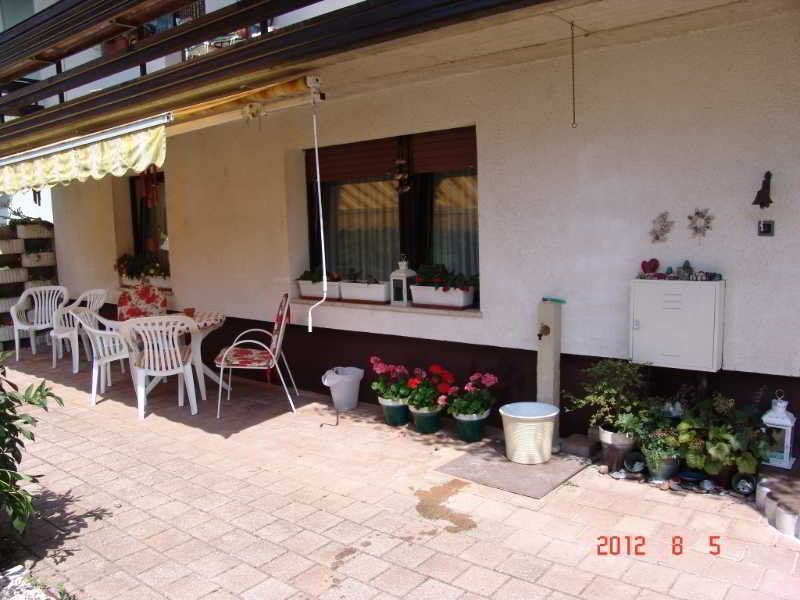 Apartments Lana image