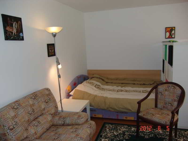Apartments Lana image