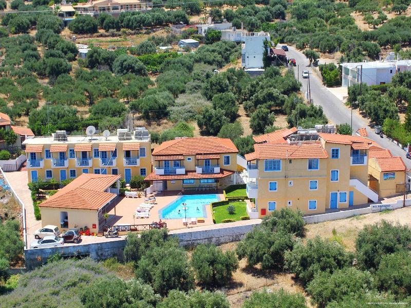 Mareva Apartments image