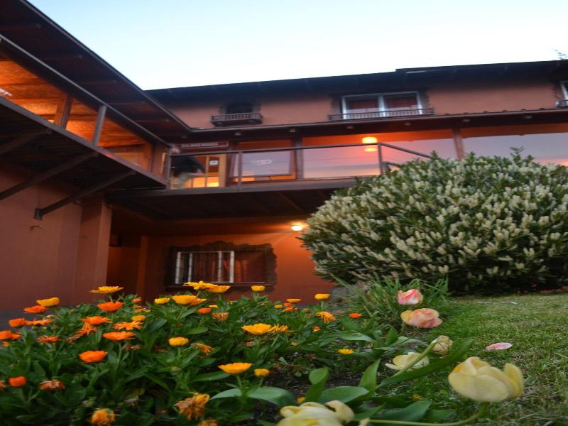 Hostel Inn Bariloche image