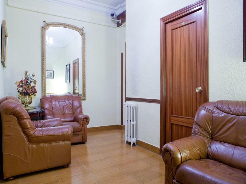 Hostal America image