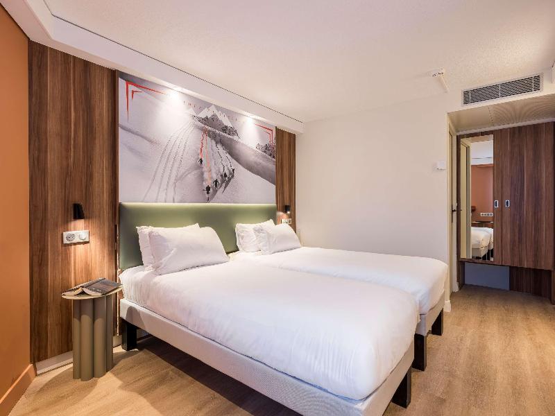ibis Styles Annecy Le Vieux image