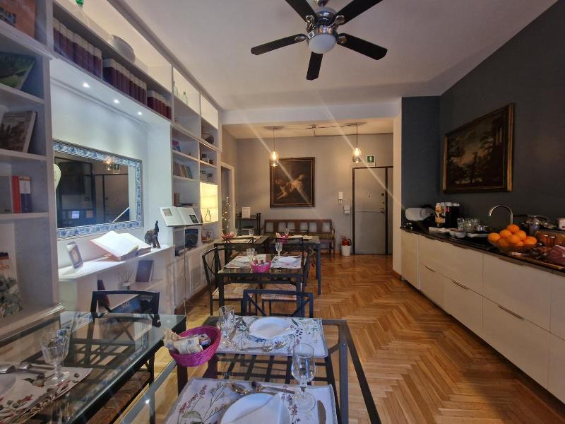 Sweet Home Parioli image