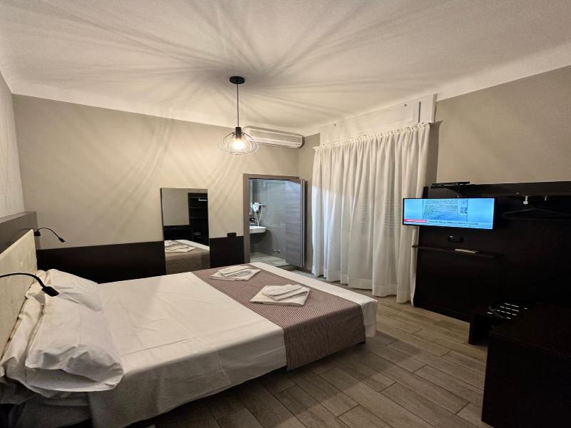 Hotel Bogart image