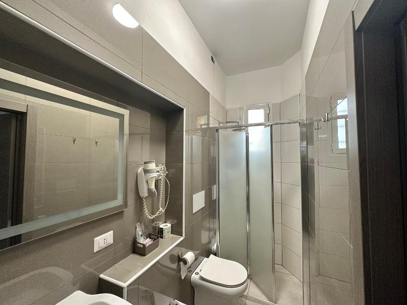 Hotel Bogart image