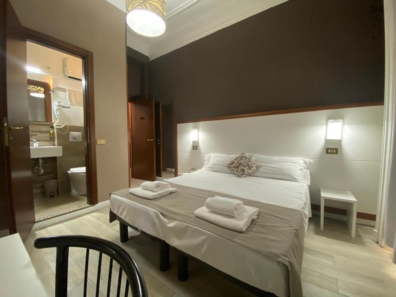 Hotel Bogart image