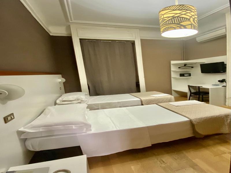 Hotel Bogart image