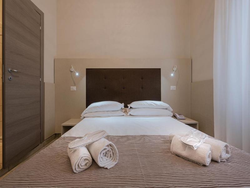 Hotel Bogart image